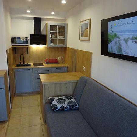 Apartamenty Gosciniec Re-Max Mrzeżyno Exteriör bild