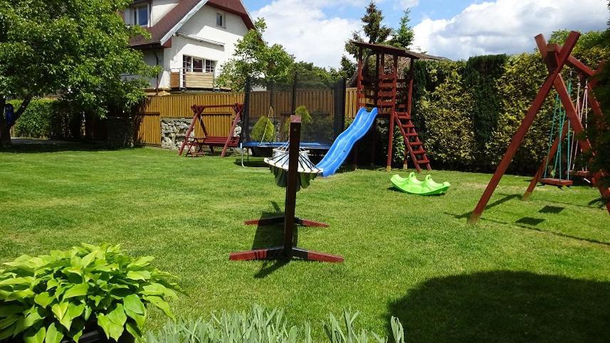 Apartamenty Gosciniec Re-Max Mrzeżyno Exteriör bild