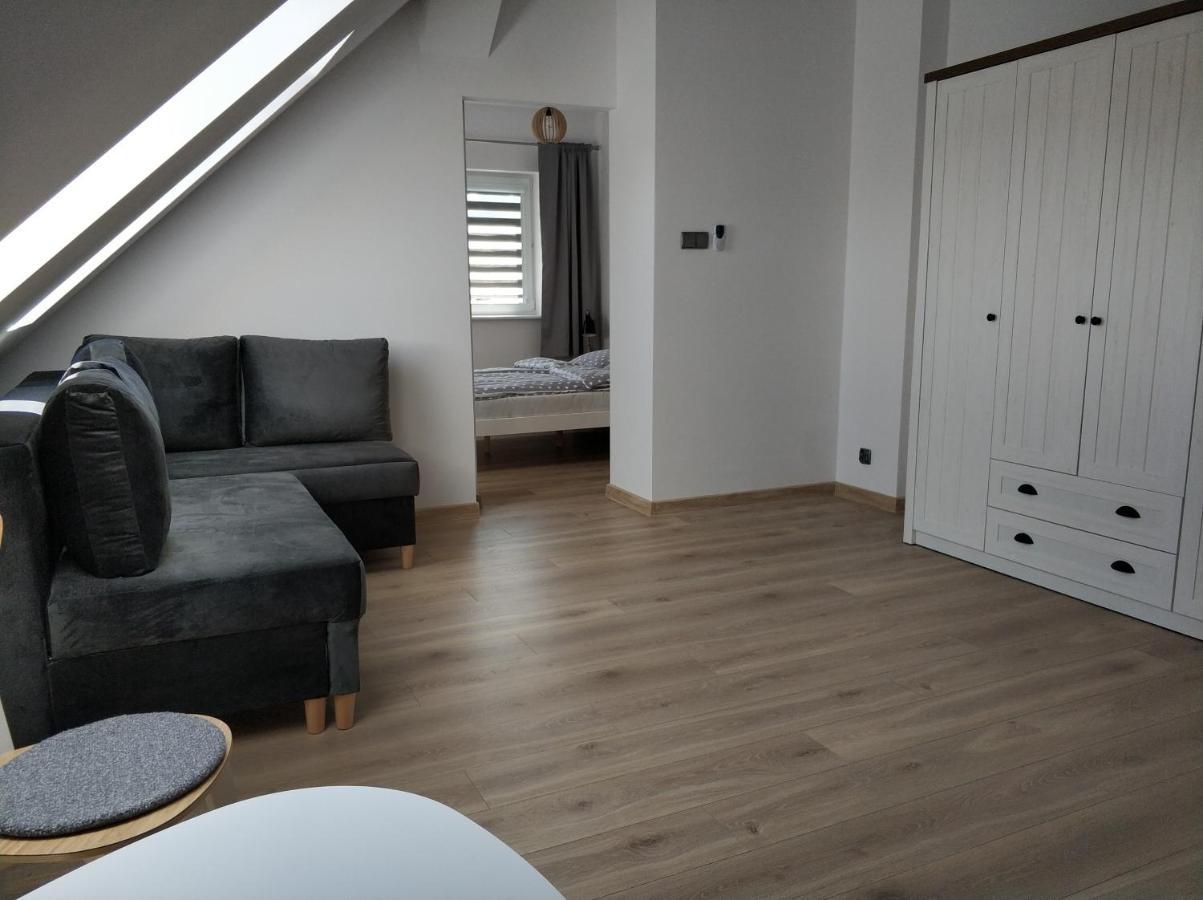 Apartamenty Gosciniec Re-Max Mrzeżyno Exteriör bild