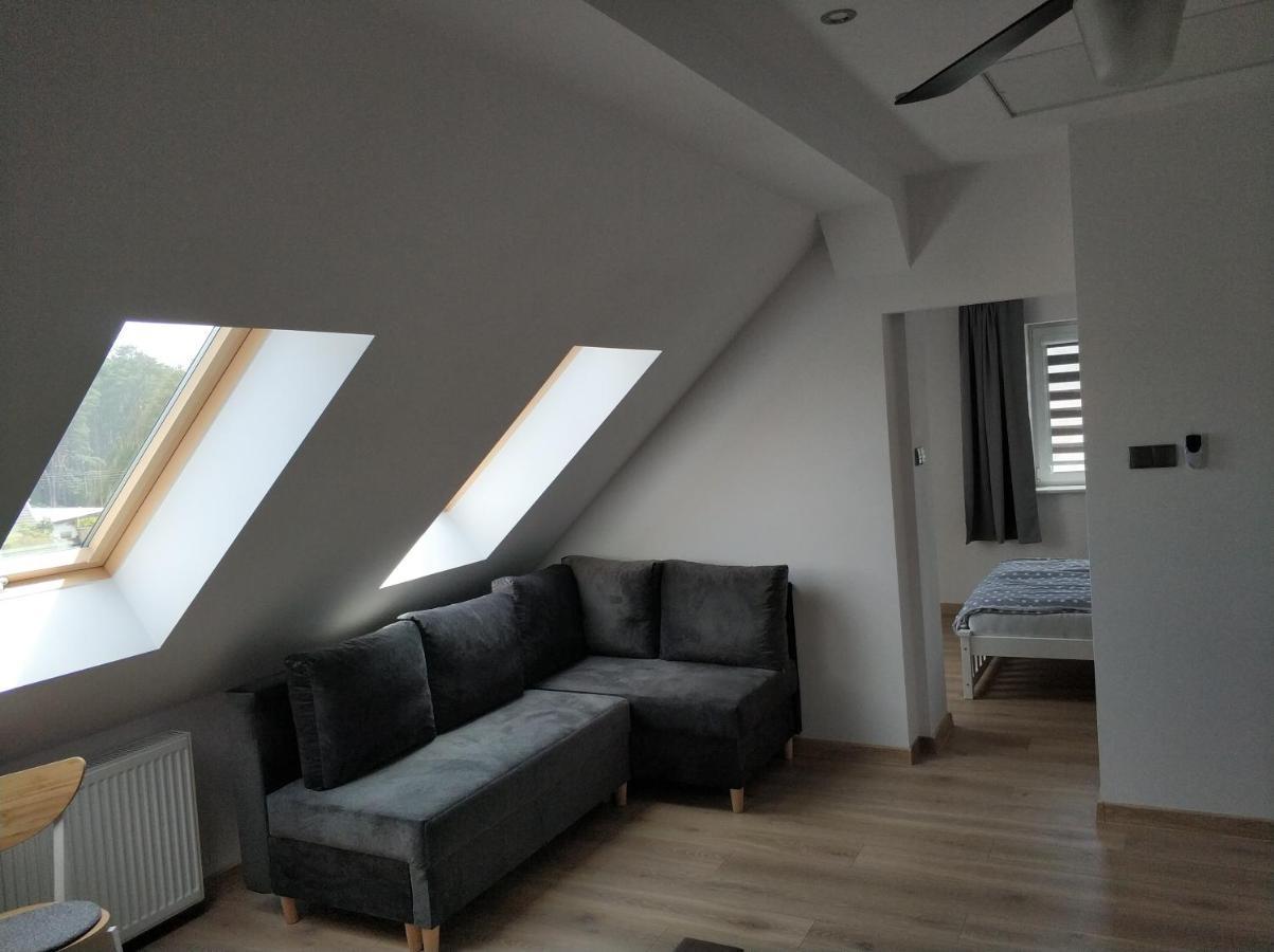 Apartamenty Gosciniec Re-Max Mrzeżyno Exteriör bild