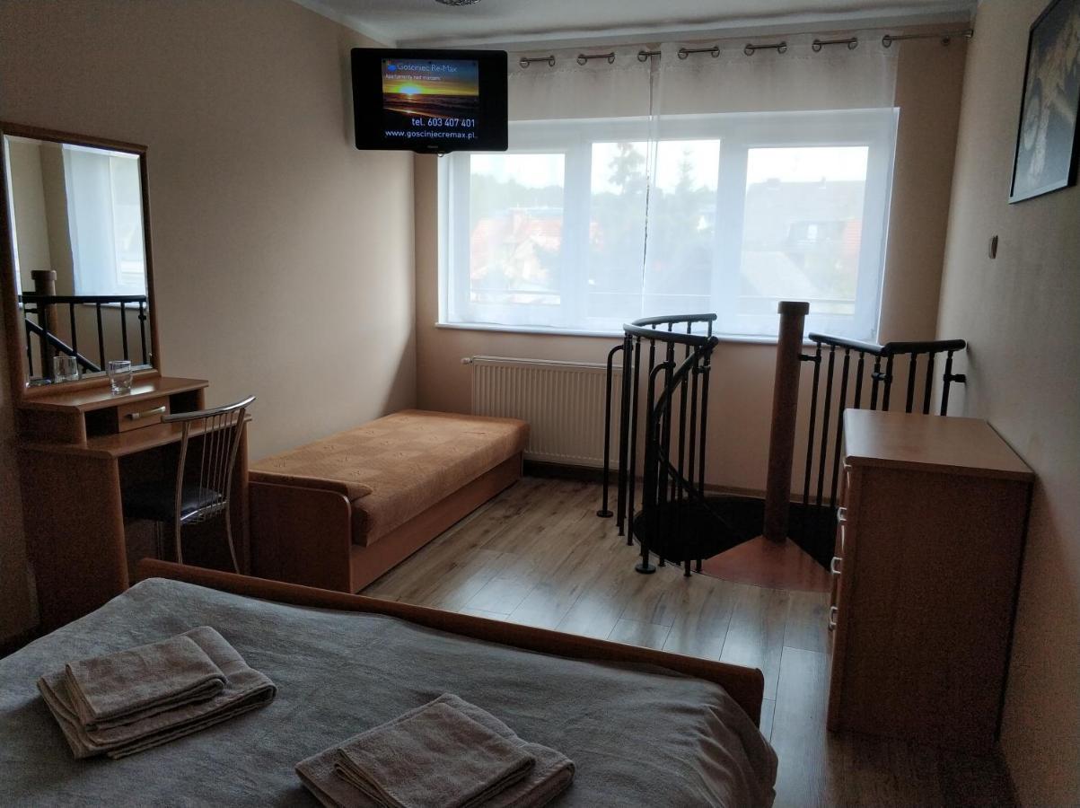 Apartamenty Gosciniec Re-Max Mrzeżyno Exteriör bild