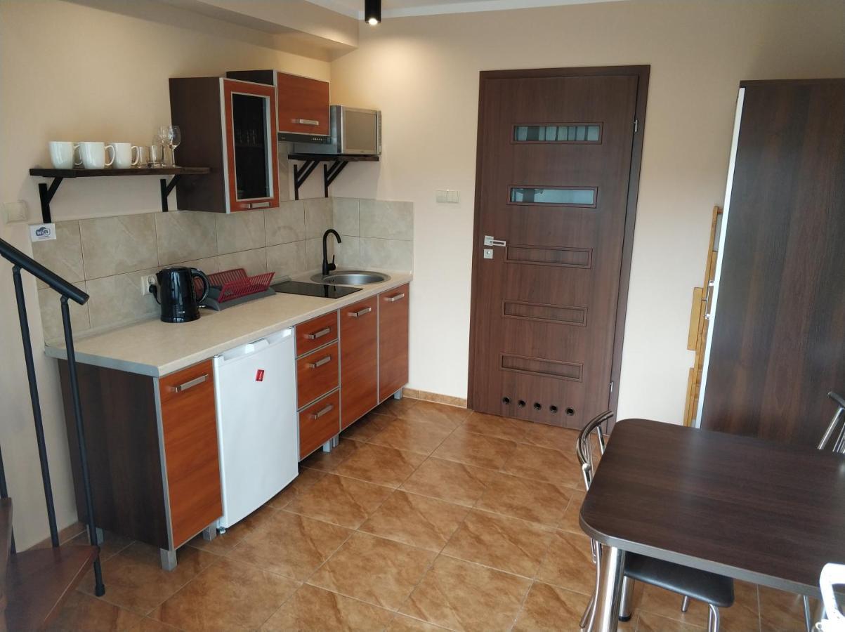 Apartamenty Gosciniec Re-Max Mrzeżyno Exteriör bild