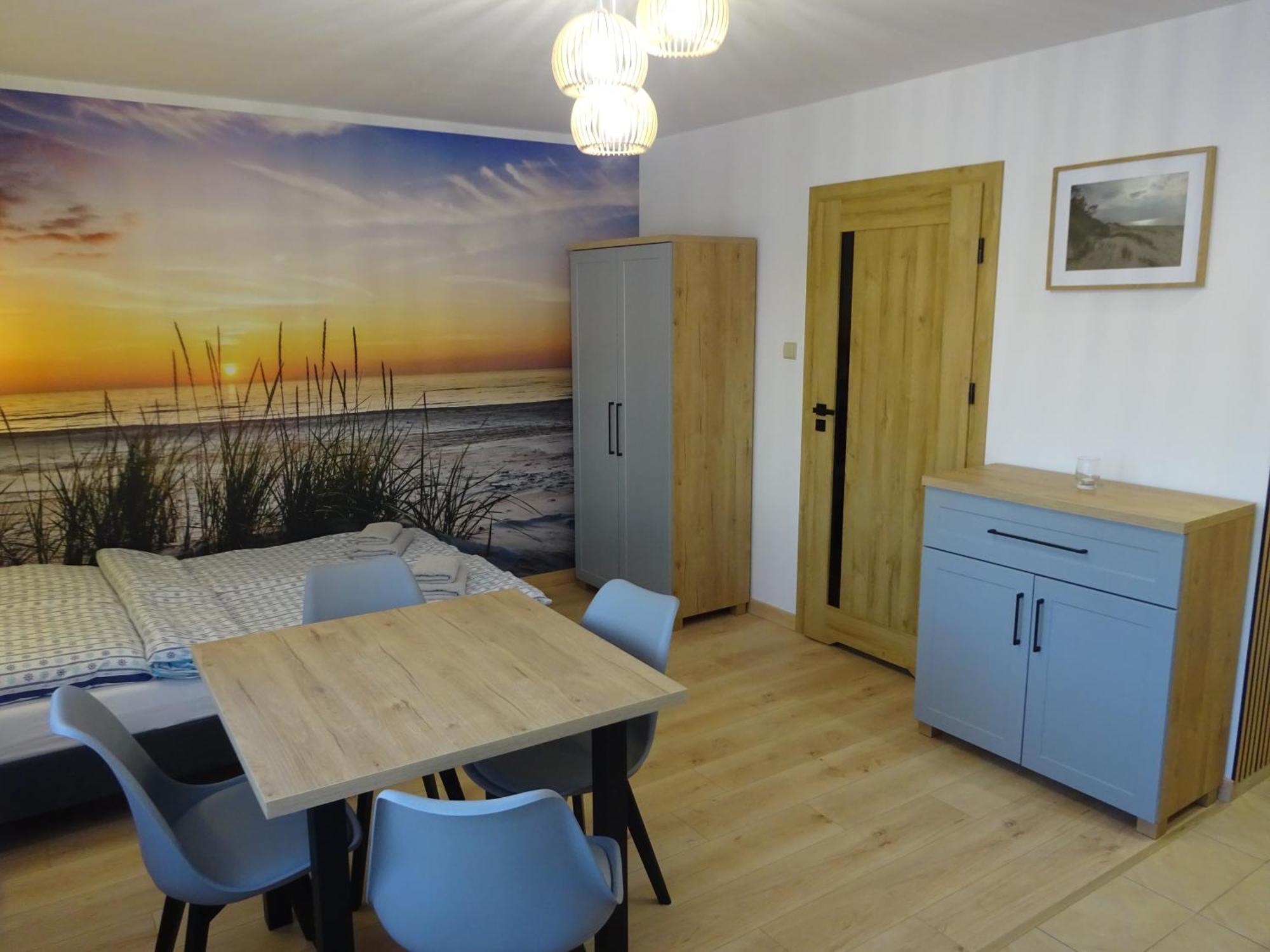Apartamenty Gosciniec Re-Max Mrzeżyno Exteriör bild