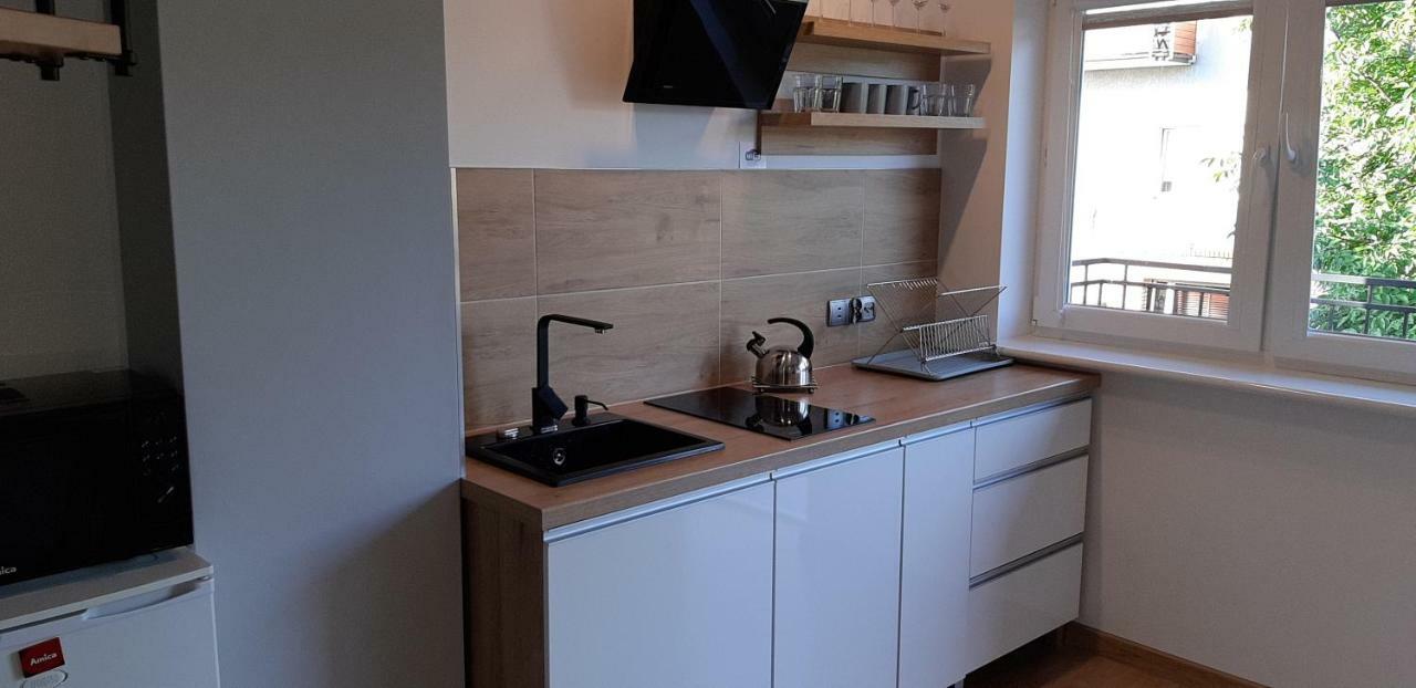 Apartamenty Gosciniec Re-Max Mrzeżyno Exteriör bild